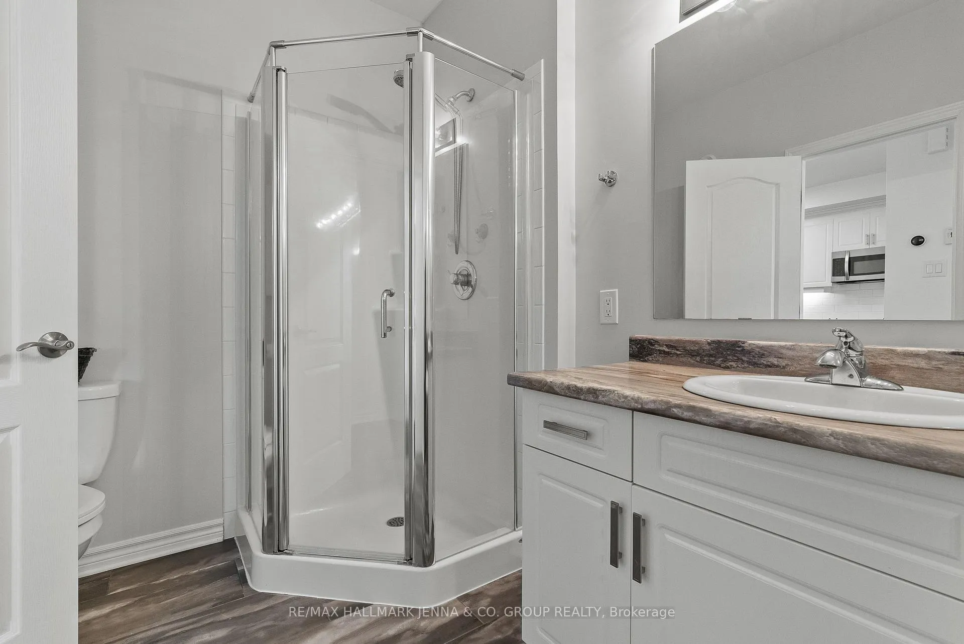 Photo 15 of Unit 83, 282 Pembina Private, Ottawa, Riverside South/Gloucester Glen — HOMEH
