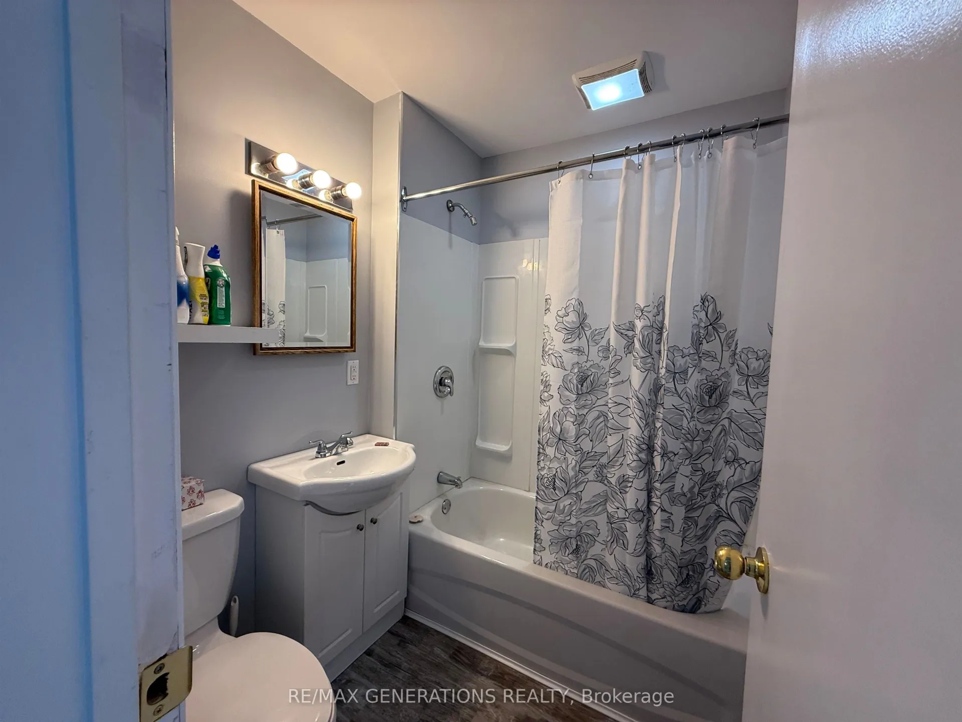 Photo 7 of 369 Cumberland Street, Thunder Bay, Court / Cumberland — HOMEH