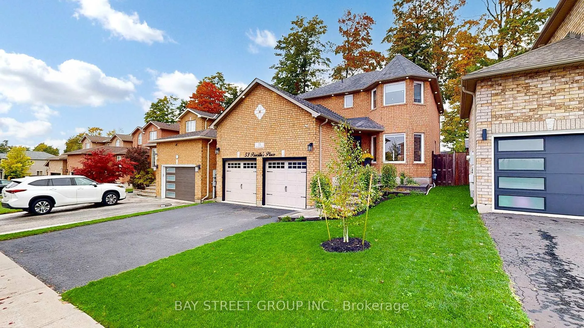 Photo 3 of 53 Priscilla's Place, Barrie, Painswick South — HOMEH