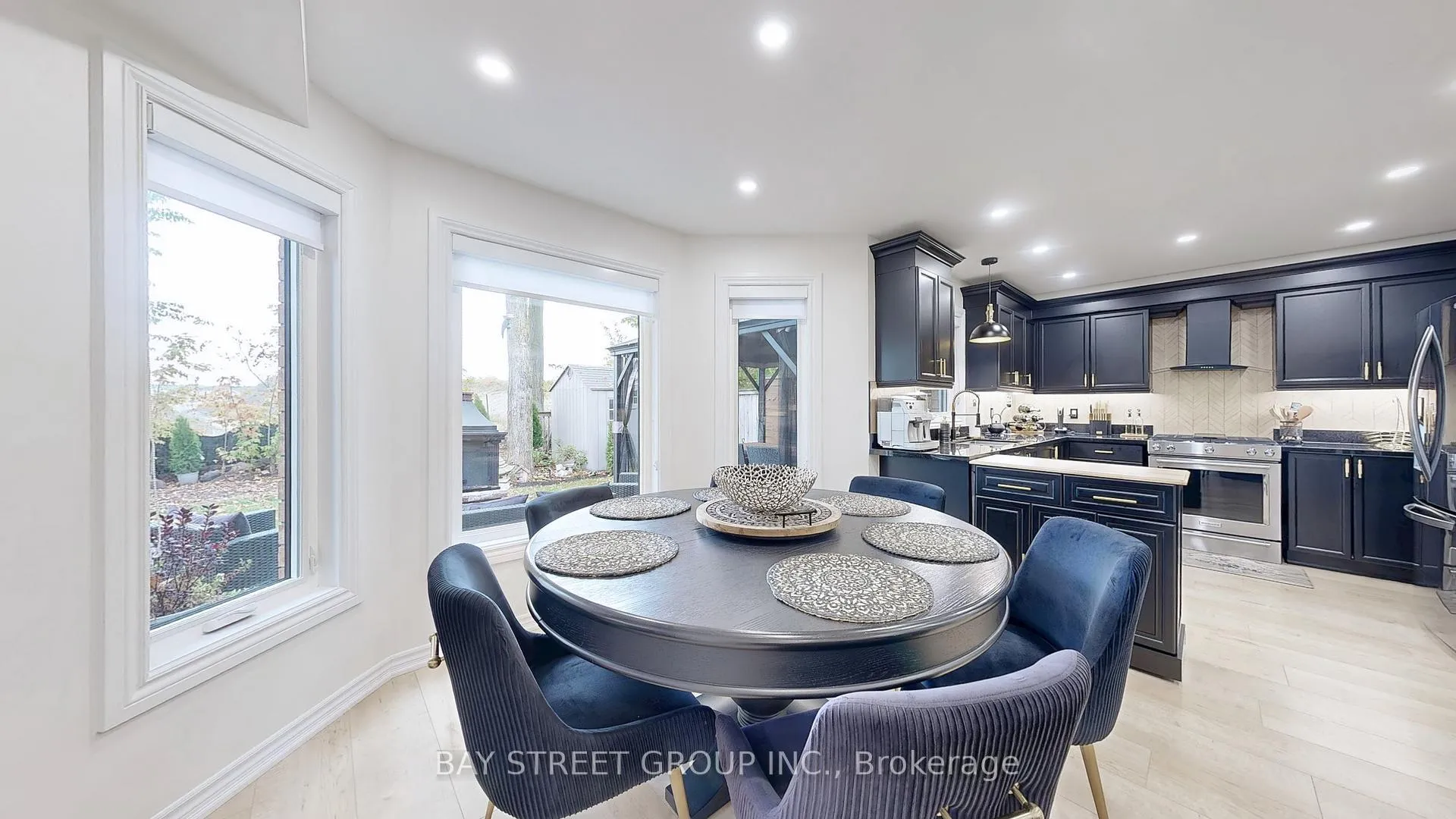 Photo 12 of 53 Priscilla's Place, Barrie, Painswick South — HOMEH