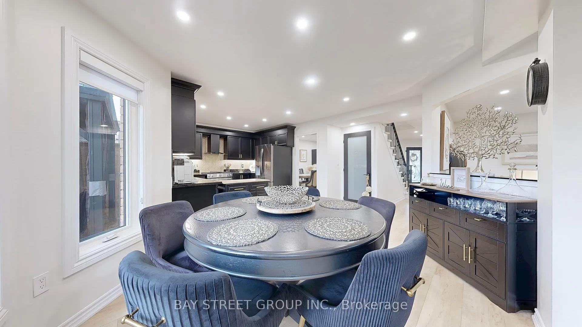 Photo 13 of 53 Priscilla's Place, Barrie, Painswick South — HOMEH