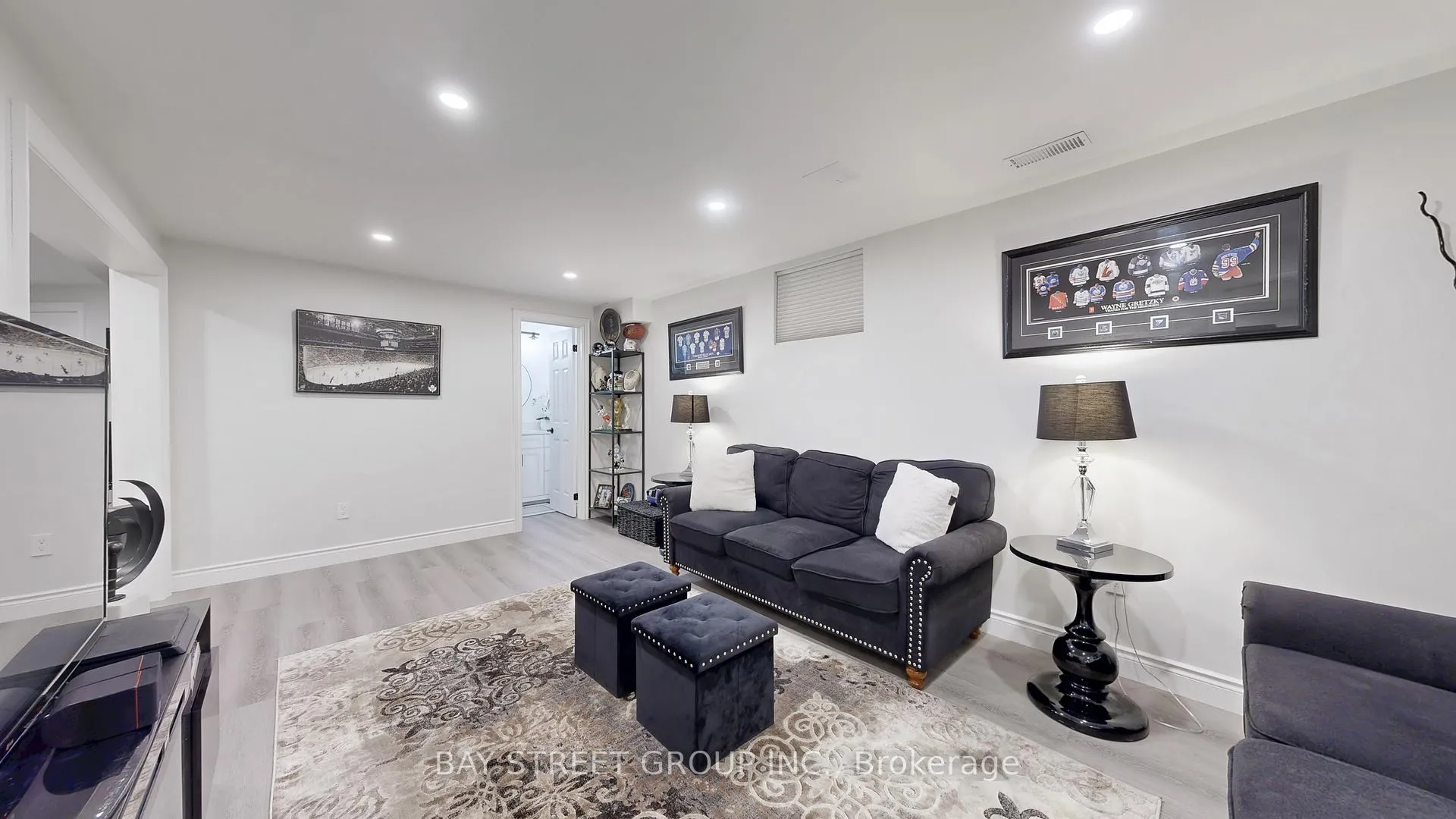 Photo 26 of 53 Priscilla's Place, Barrie, Painswick South — HOMEH