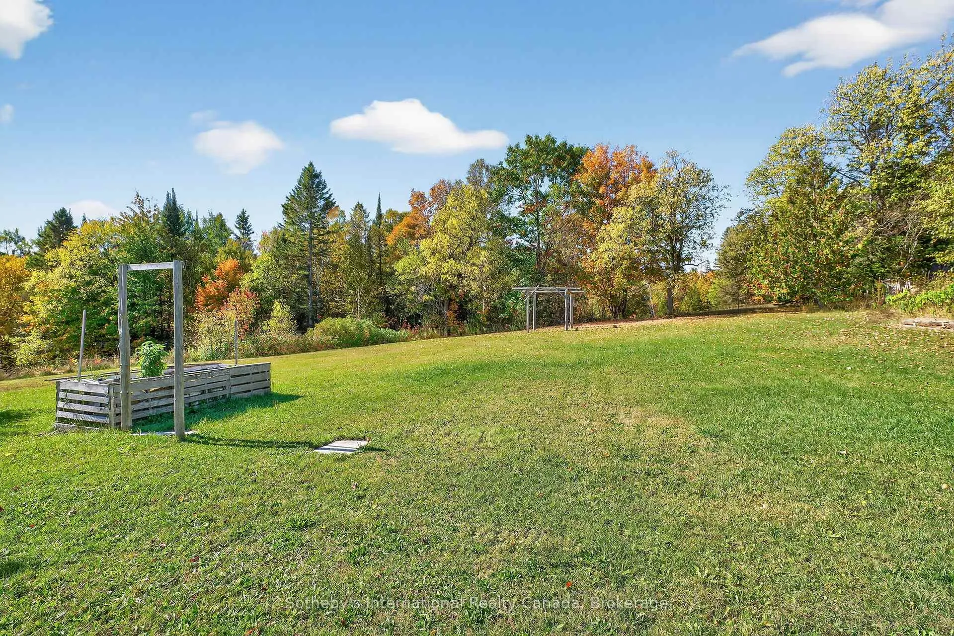 Photo 37 of 122 McFadden Line, Powassan, Trout Creek — HOMEH