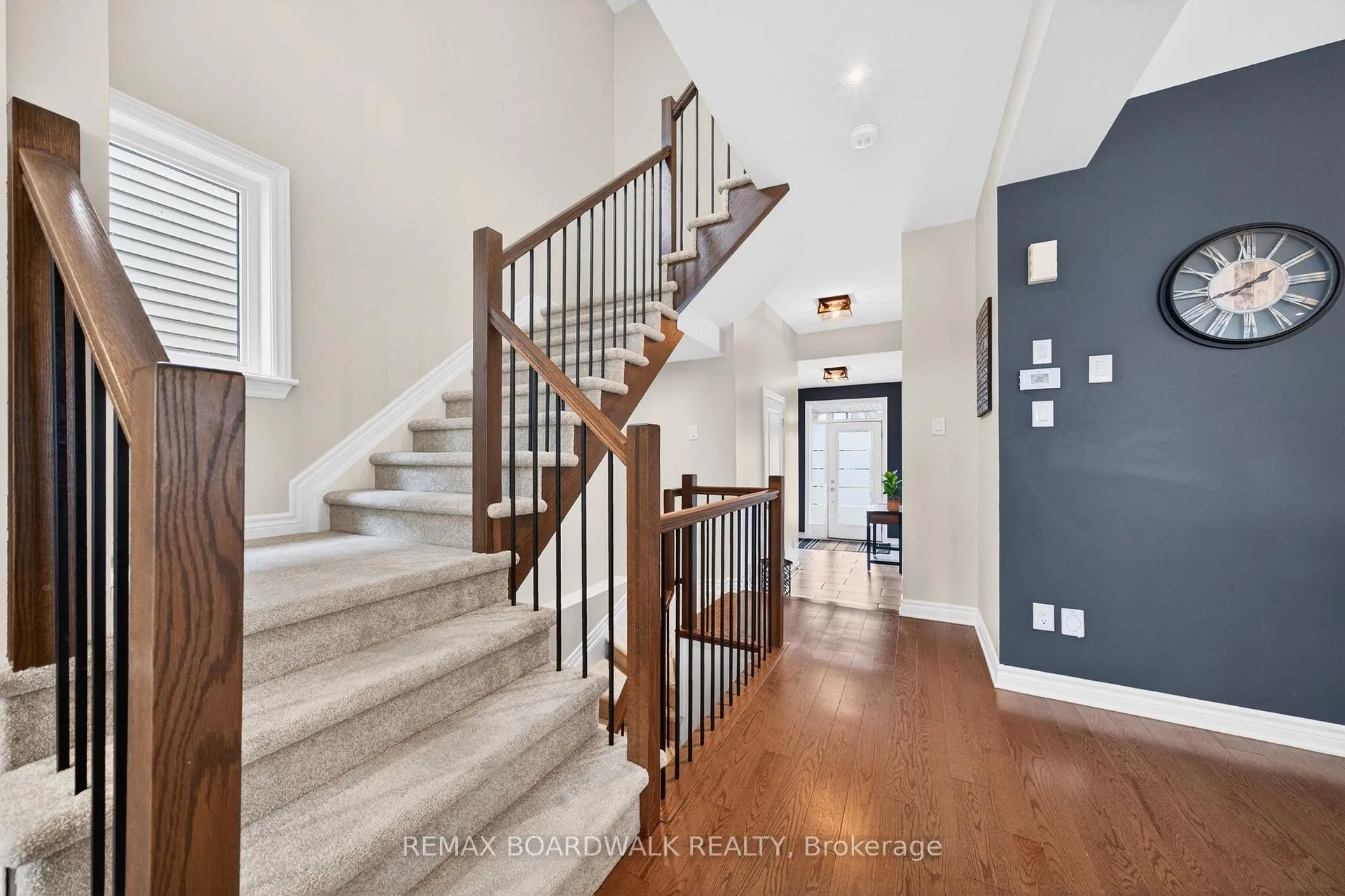 Photo 21 of 38 Thunderbolt Street, Ottawa, Kanata - Emerald Meadows/Trailwest — HOMEH