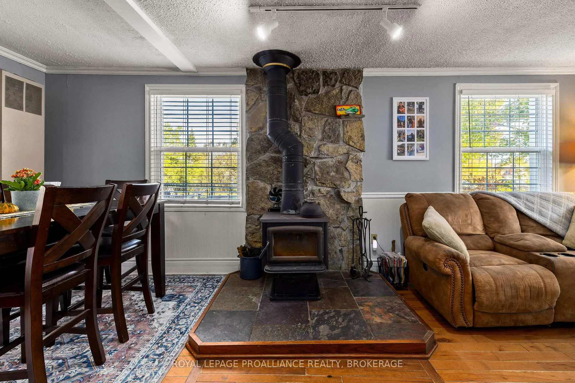 Photo 9 of 6045 Verona Street, Frontenac, Frontenac South — HOMEH