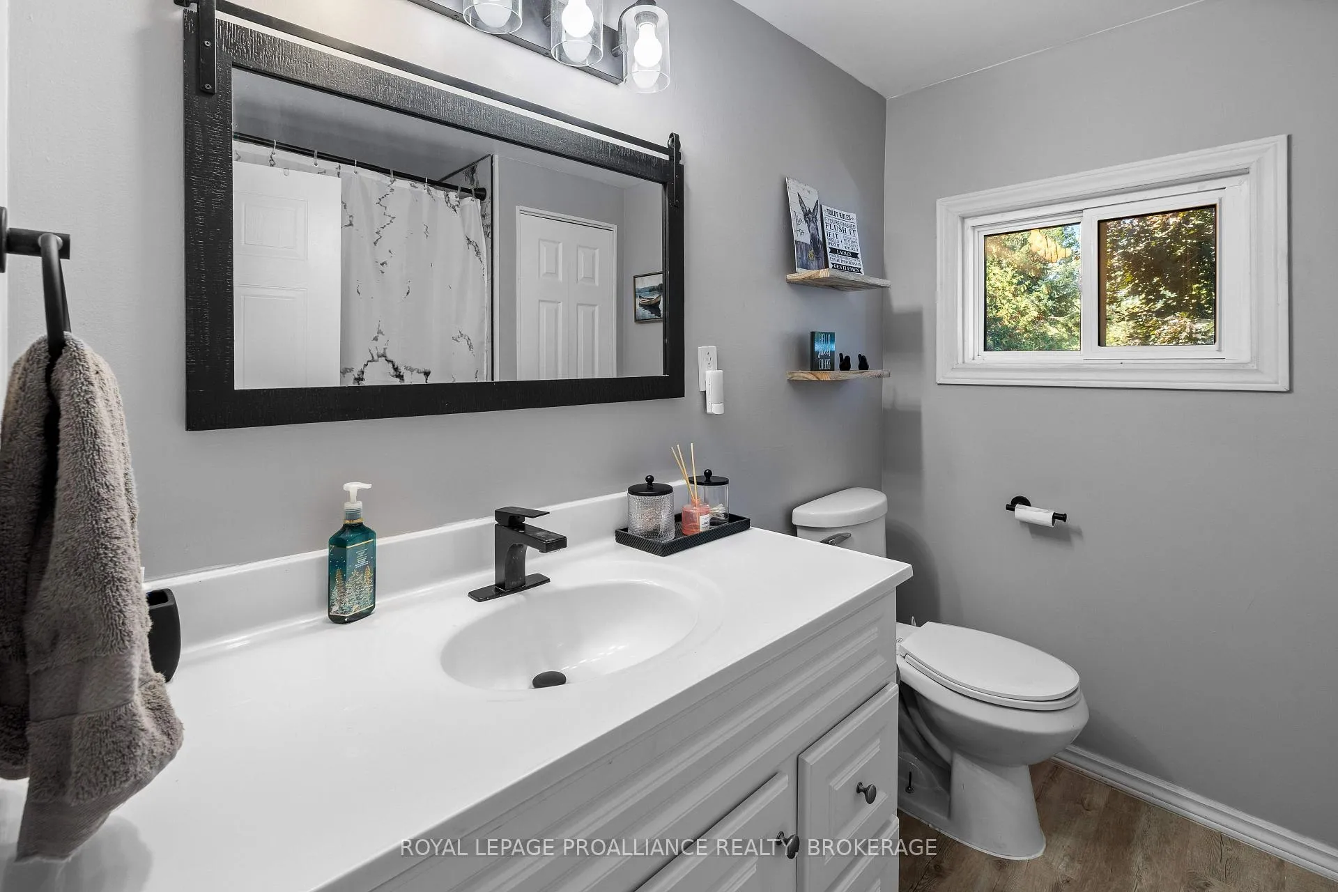 Photo 22 of 6045 Verona Street, Frontenac, Frontenac South — HOMEH