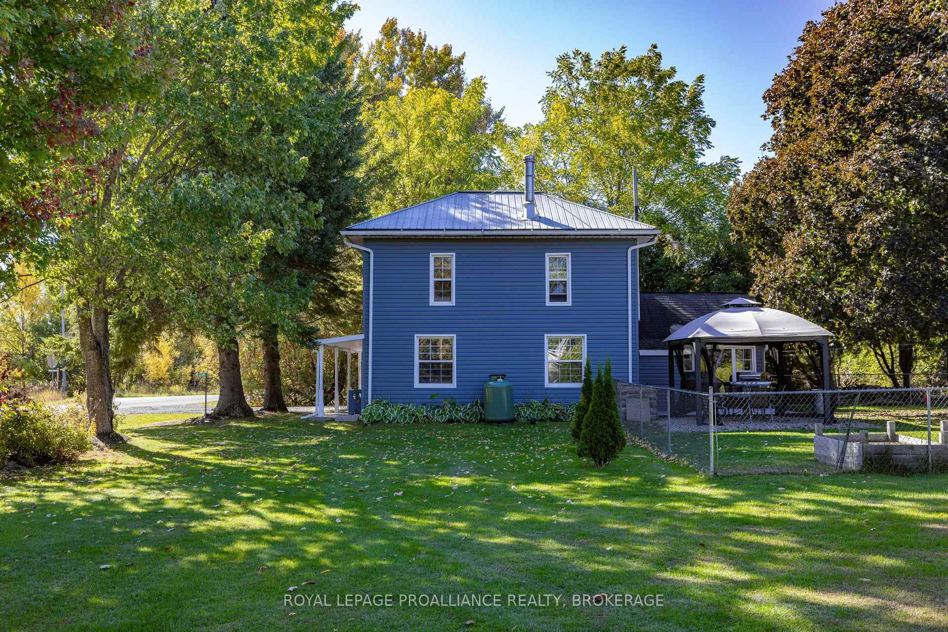 Photo 35 of 6045 Verona Street, Frontenac, Frontenac South — HOMEH
