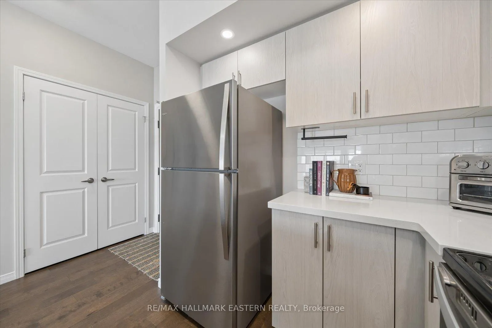 Photo 10 of Unit 103, 340 Florence Drive, Peterborough, Monaghan Ward 2 — HOMEH