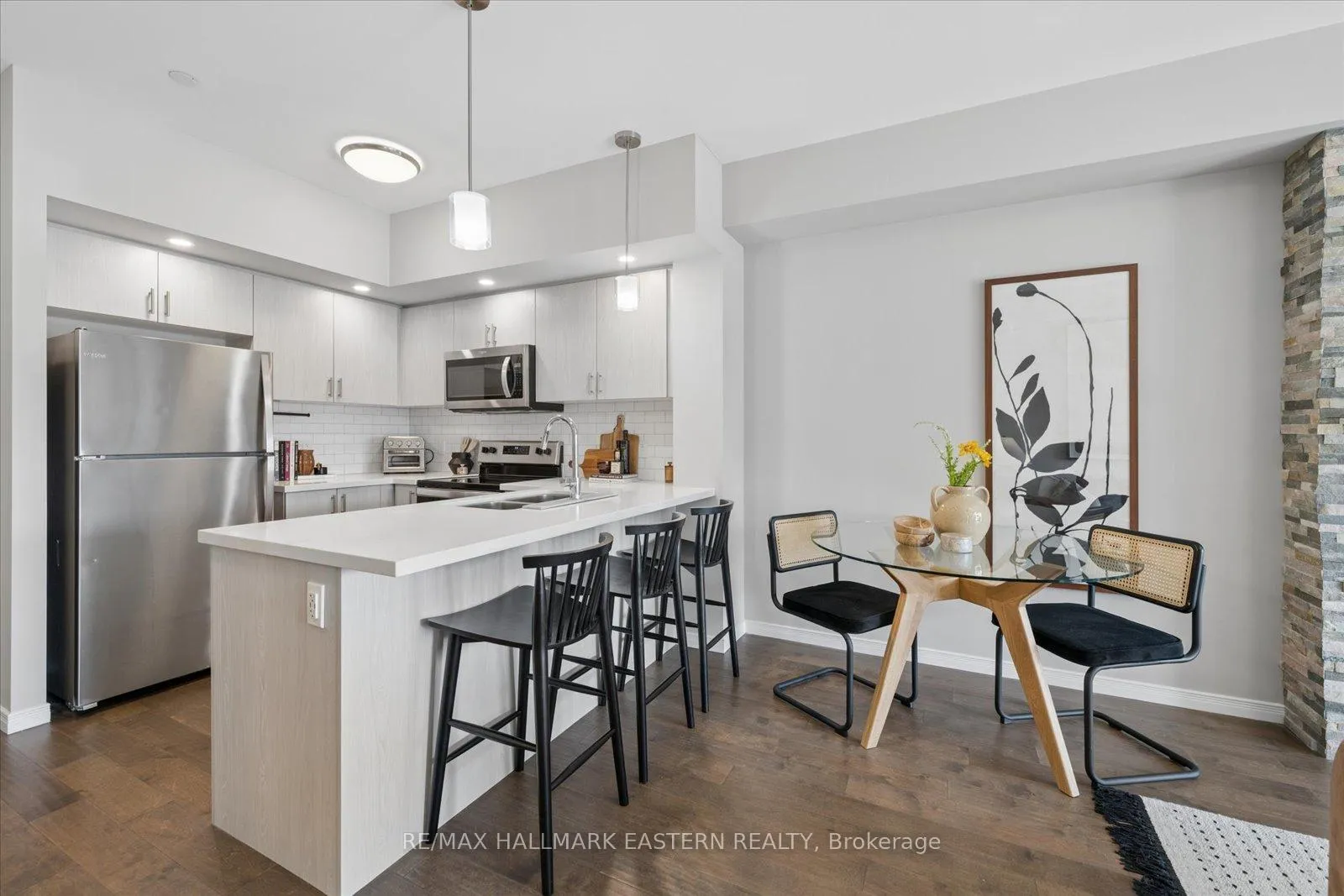 Photo 12 of Unit 103, 340 Florence Drive, Peterborough, Monaghan Ward 2 — HOMEH