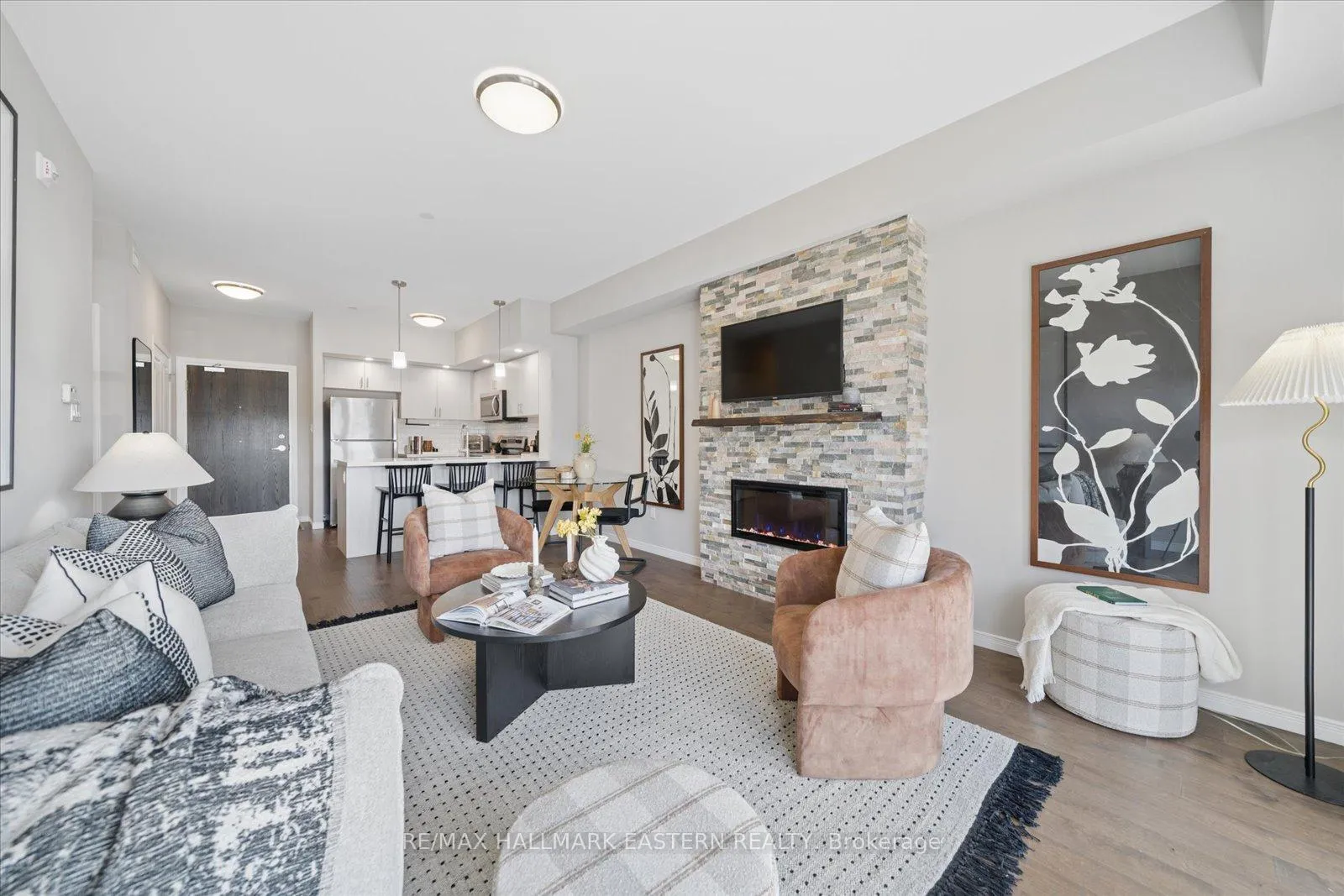 Photo 15 of Unit 103, 340 Florence Drive, Peterborough, Monaghan Ward 2 — HOMEH