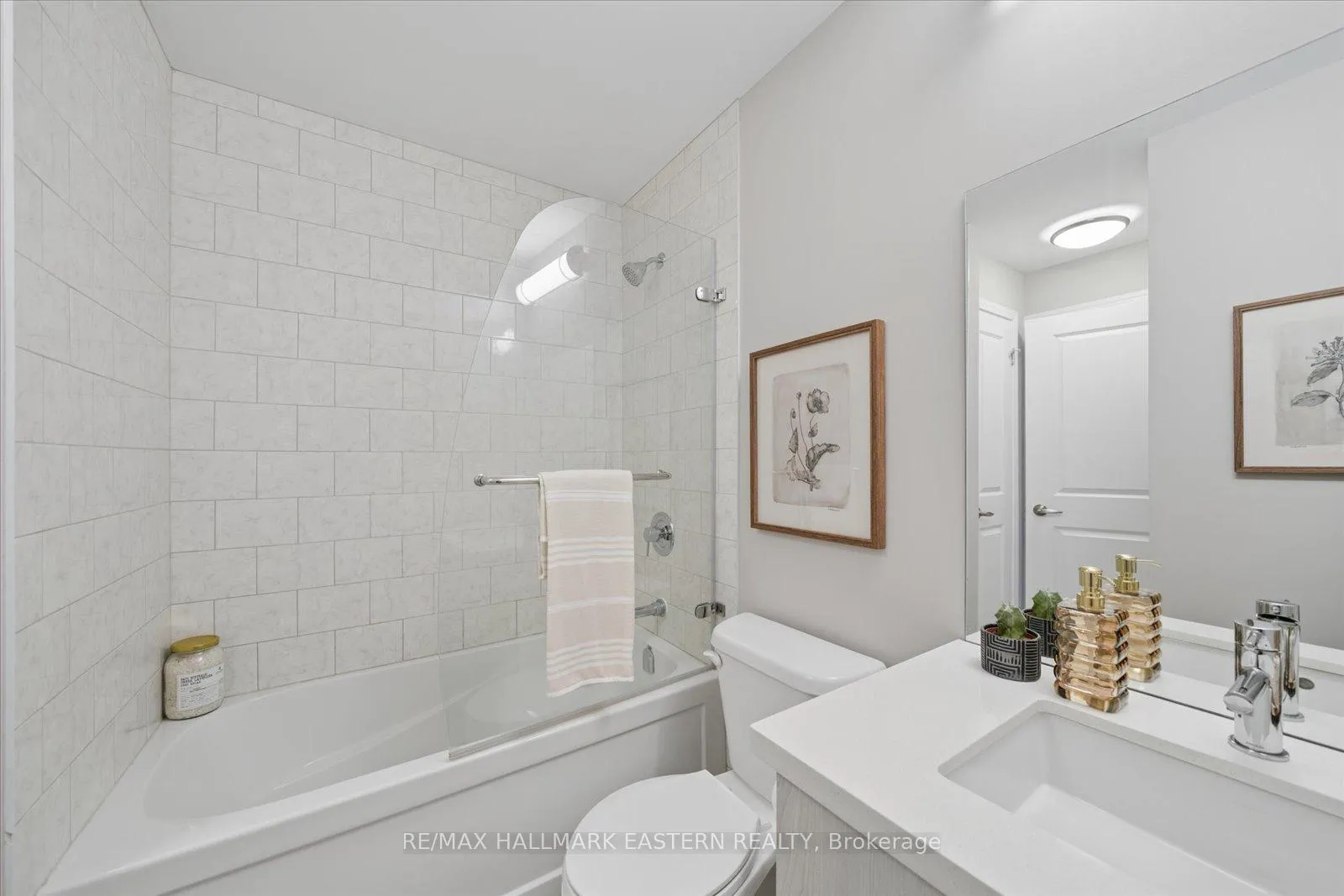 Photo 23 of Unit 103, 340 Florence Drive, Peterborough, Monaghan Ward 2 — HOMEH