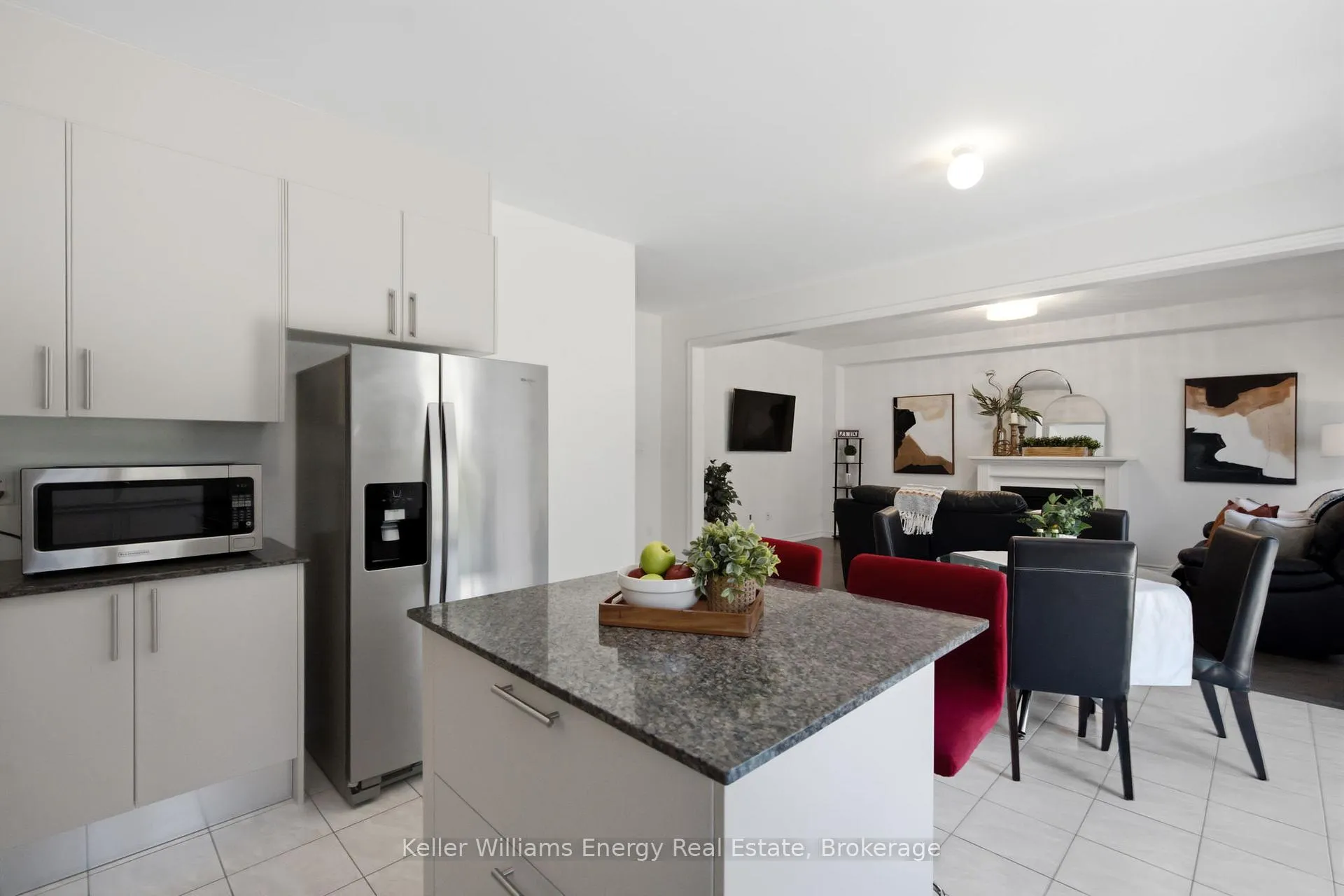 Photo 15 of 223 Lyle Drive, Clarington, Bowmanville — HOMEH