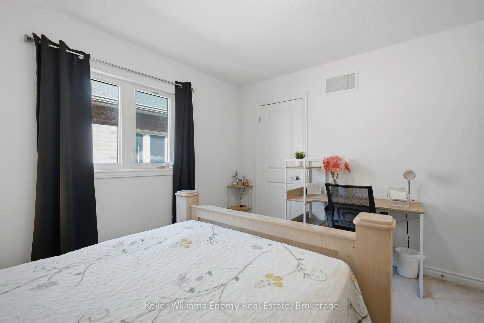 Photo 29 of 223 Lyle Drive, Clarington, Bowmanville — HOMEH
