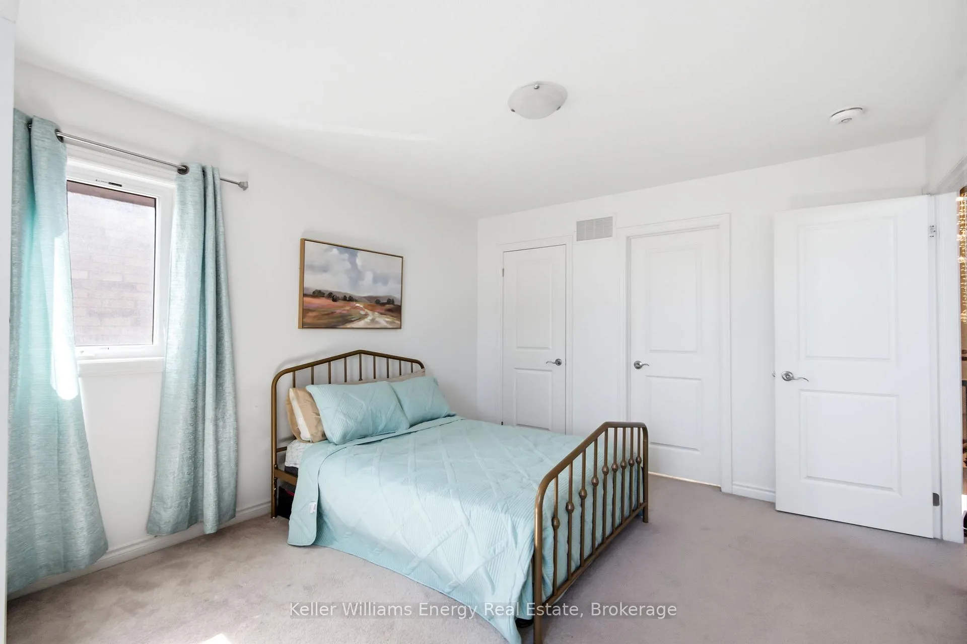 Photo 33 of 223 Lyle Drive, Clarington, Bowmanville — HOMEH