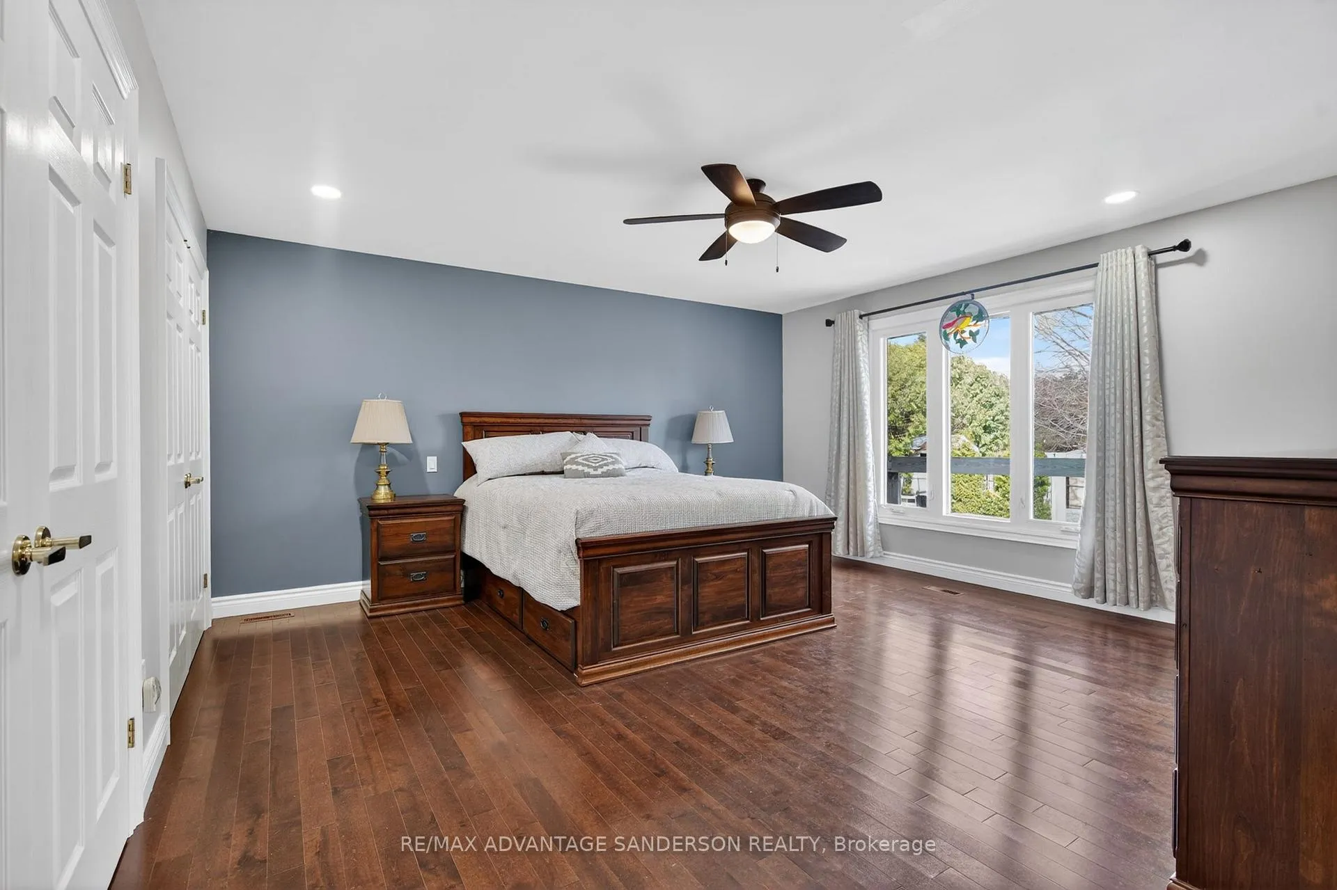 Photo 25 of 109 Salisbury Drive, Middlesex Centre, Birr — HOMEH
