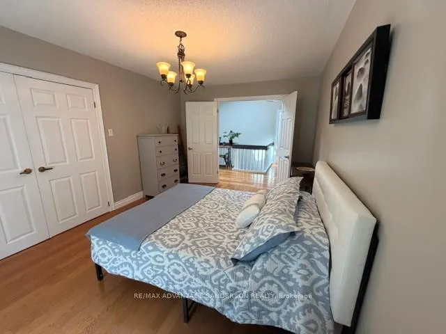 Photo 28 of 109 Salisbury Drive, Middlesex Centre, Birr — HOMEH
