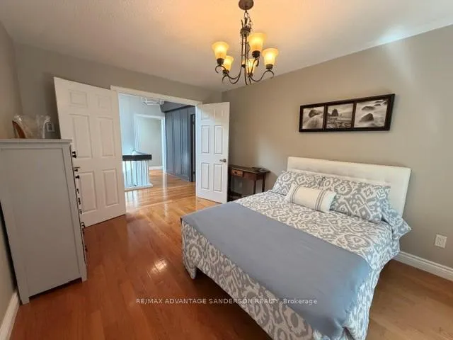 Photo 29 of 109 Salisbury Drive, Middlesex Centre, Birr — HOMEH