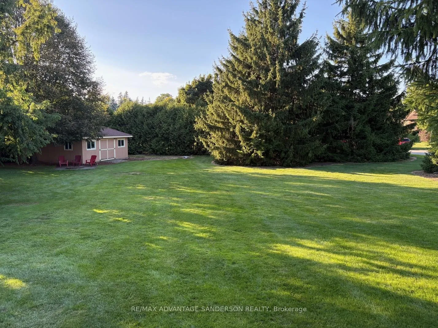 Photo 48 of 109 Salisbury Drive, Middlesex Centre, Birr — HOMEH