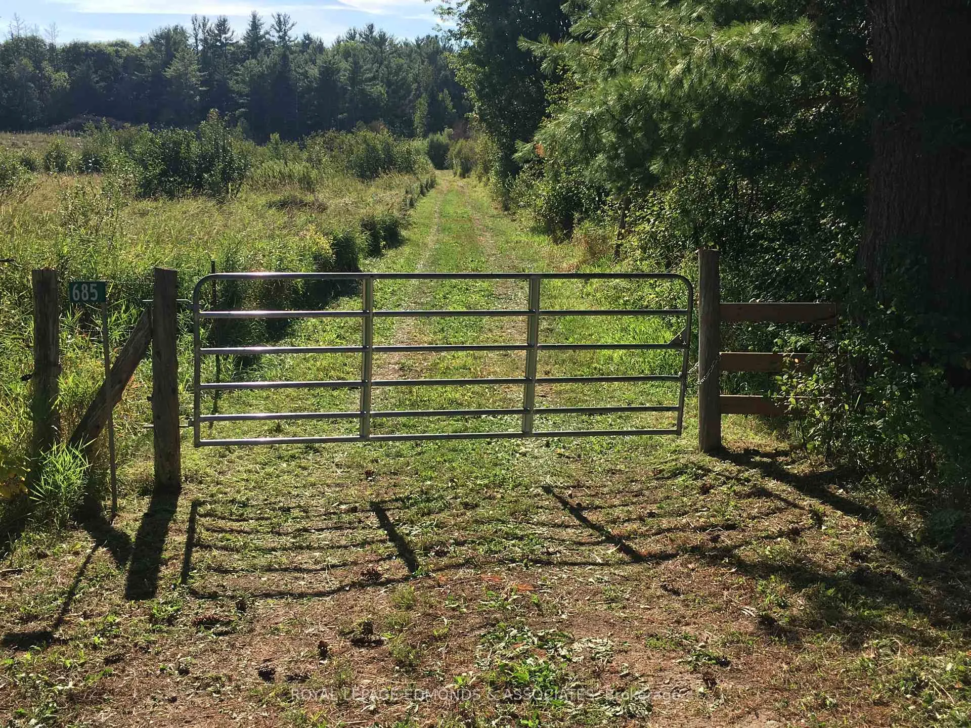 Photo 22 of Reiche Road, North Algona Wilberforce, North Algona/Wilberforce Twp — HOMEH