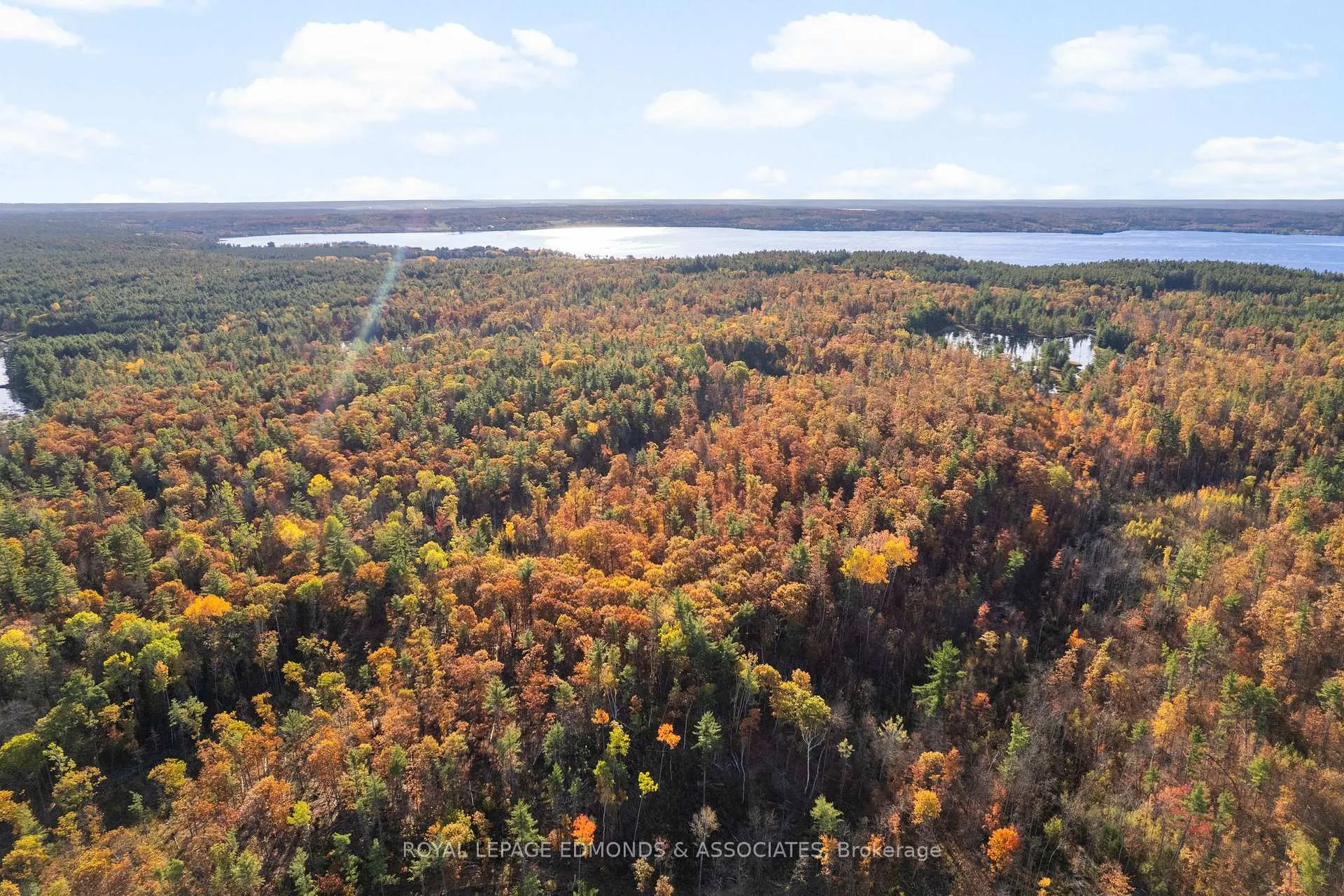 Photo 34 of Reiche Road, North Algona Wilberforce, North Algona/Wilberforce Twp — HOMEH