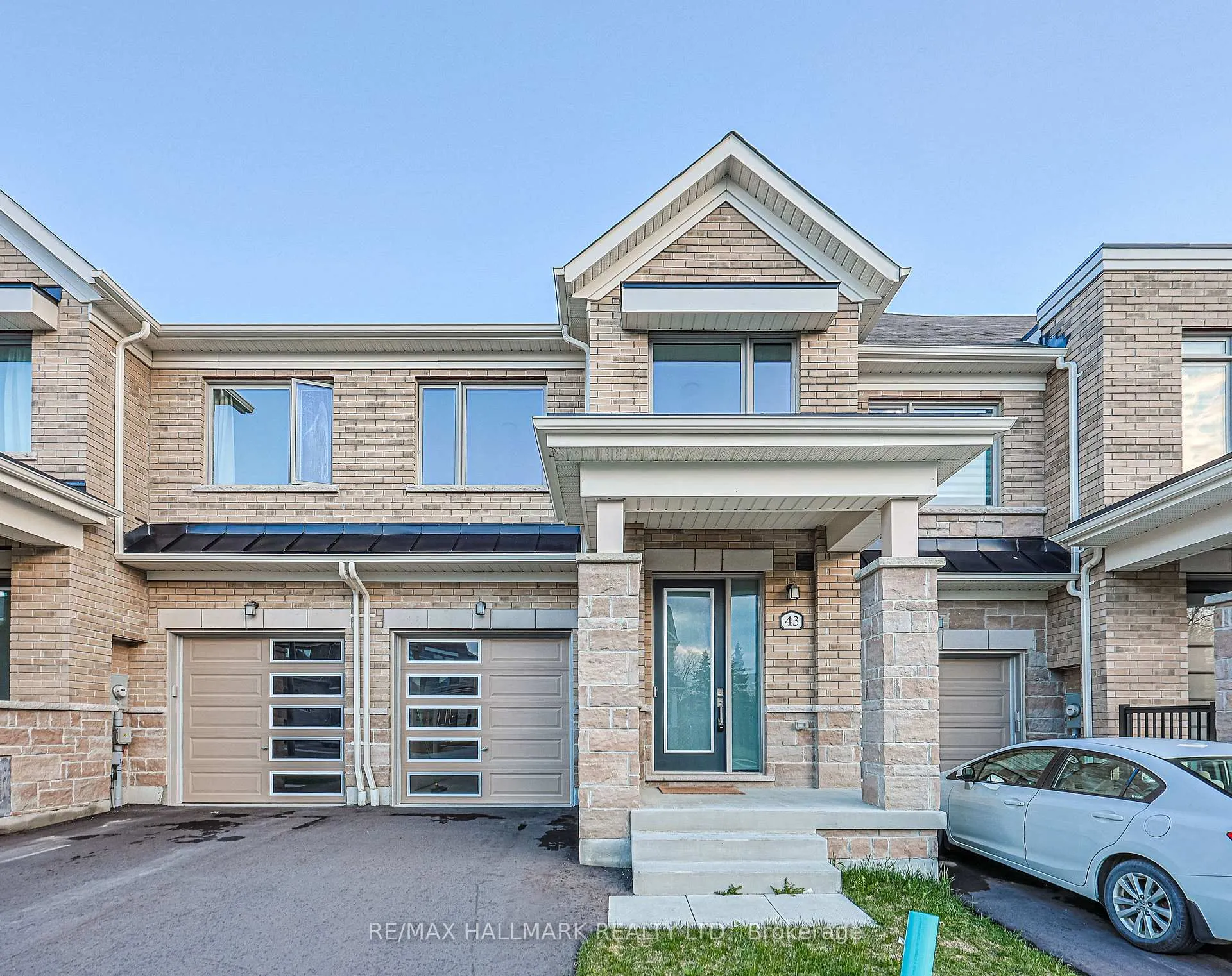 Photo 28 of 43 Seedling Crescent, Markham, Rural Markham — HOMEH