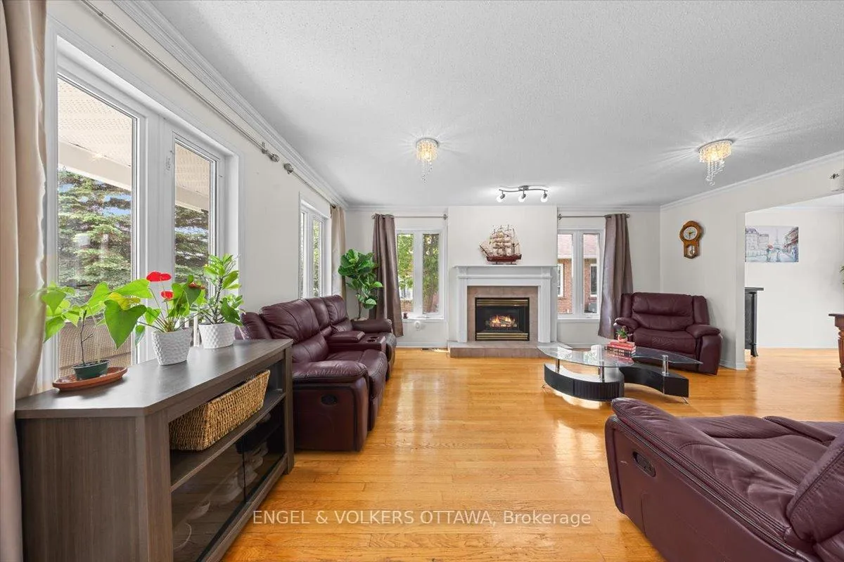 Photo 3 of 34 Percy Street, Casselman — HOMEH