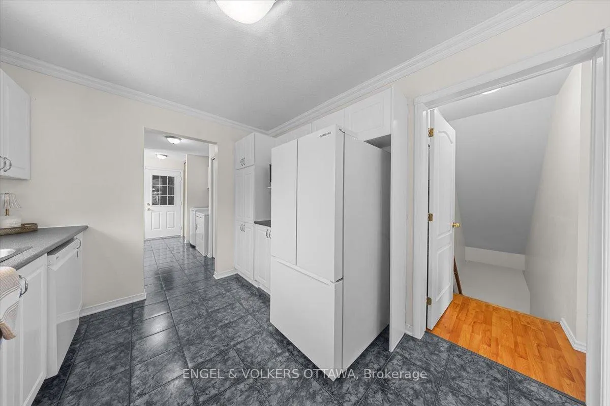 Photo 12 of 34 Percy Street, Casselman — HOMEH