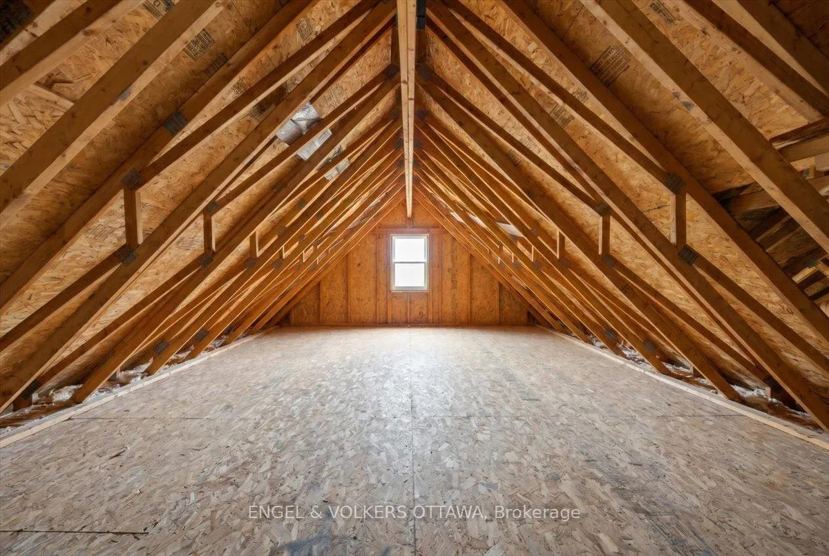 Photo 15 of 34 Percy Street, Casselman — HOMEH