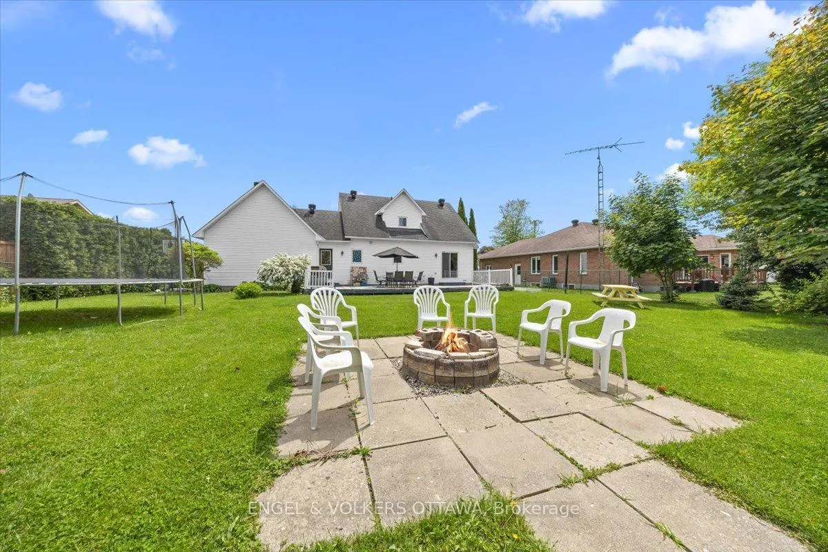 Photo 32 of 34 Percy Street, Casselman — HOMEH