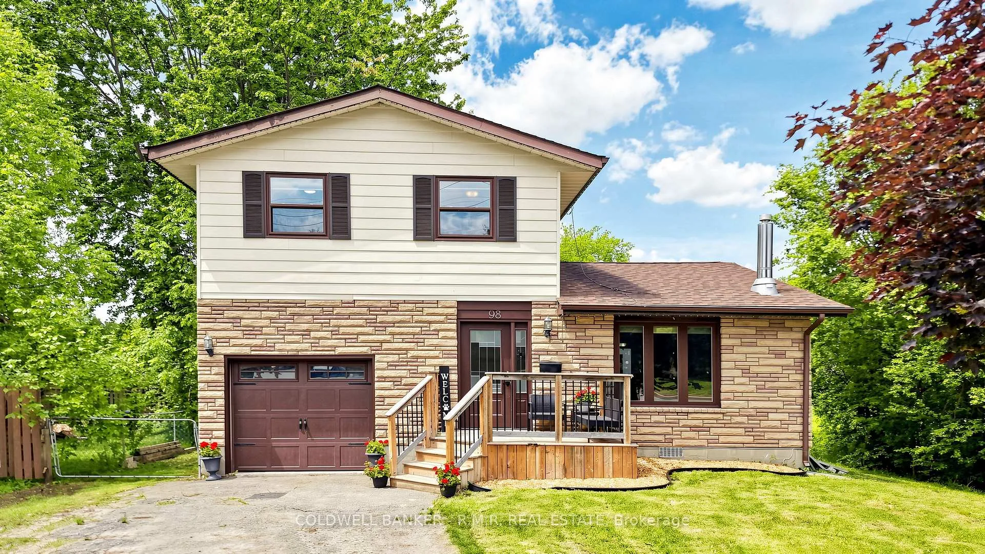Photo 5 of 98 Metro Road S, Georgina, Keswick North — HOMEH