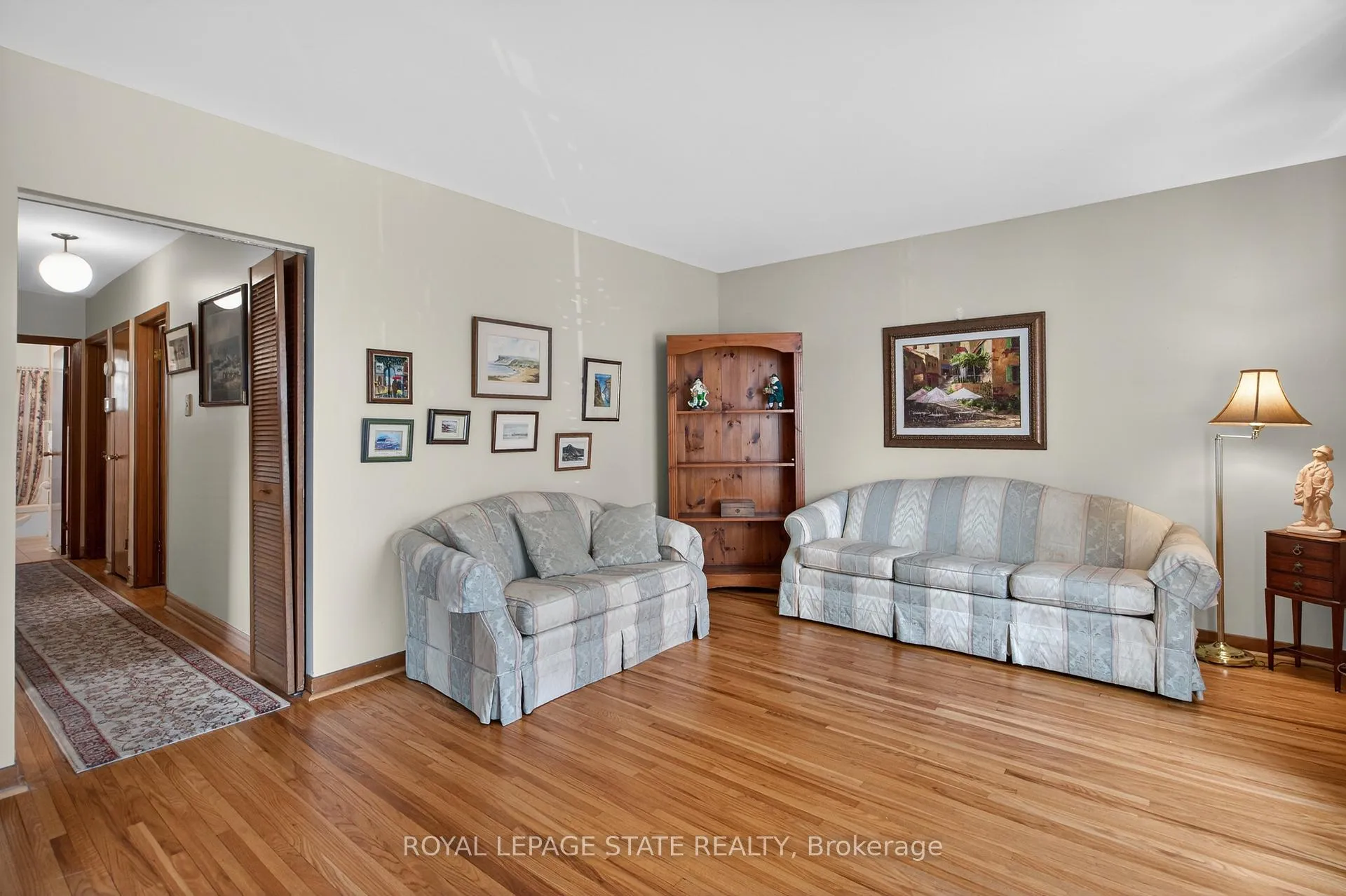 Photo 8 of 34 Helen Street, Hamilton, Dundas — HOMEH