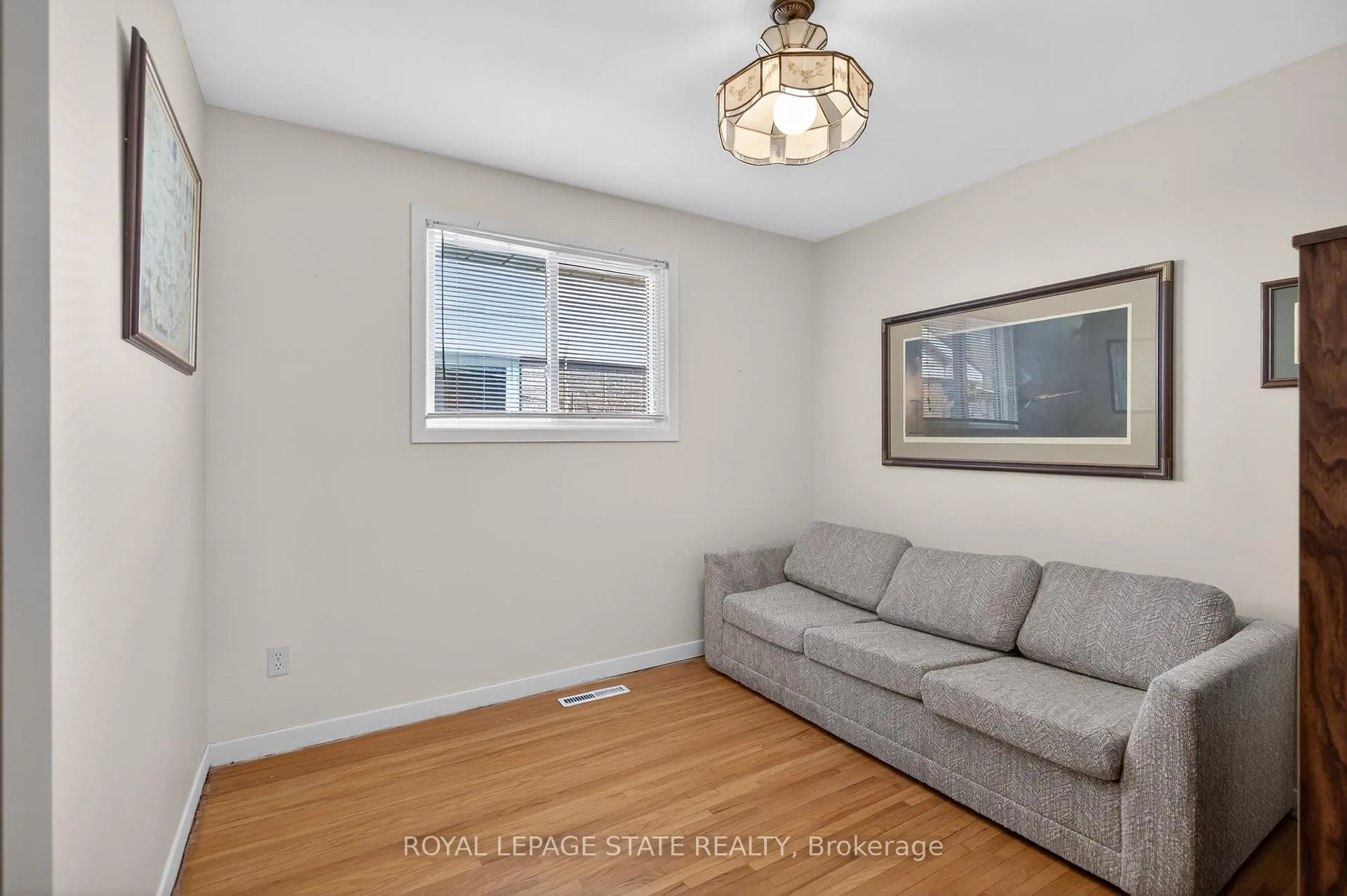 Photo 17 of 34 Helen Street, Hamilton, Dundas — HOMEH