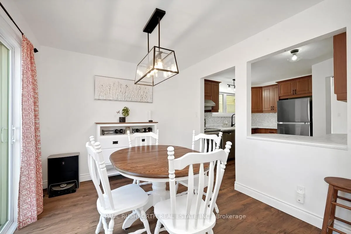 Photo 9 of 1476 Kamouraska Circle, Ottawa, Chateauneuf — HOMEH
