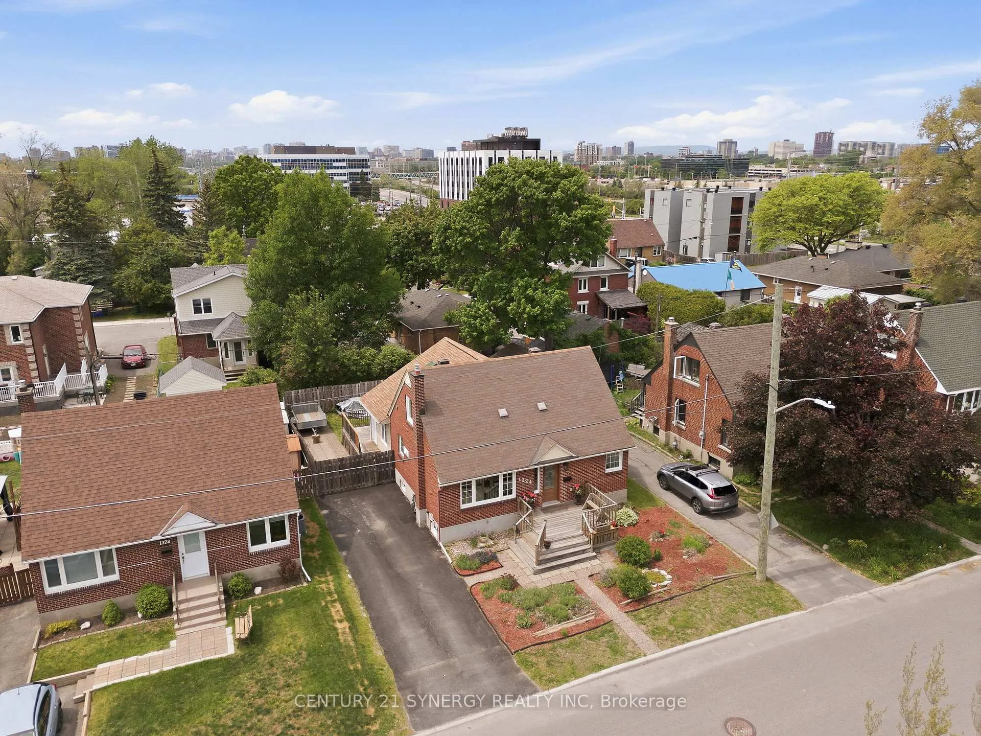 Photo 34 of 1324 Avenue O, Ottawa, Eastway Gardens/Industrial Park — HOMEH
