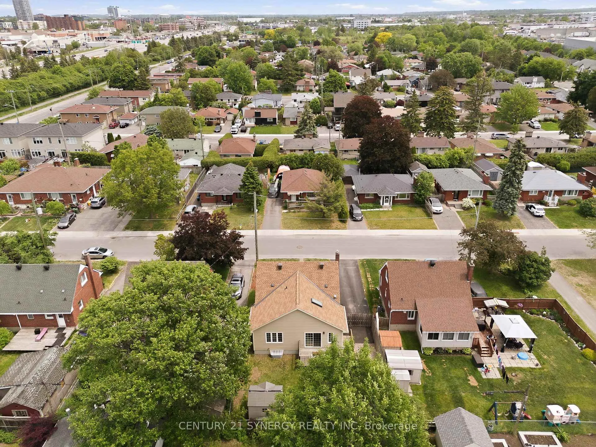 Photo 38 of 1324 Avenue O, Ottawa, Eastway Gardens/Industrial Park — HOMEH