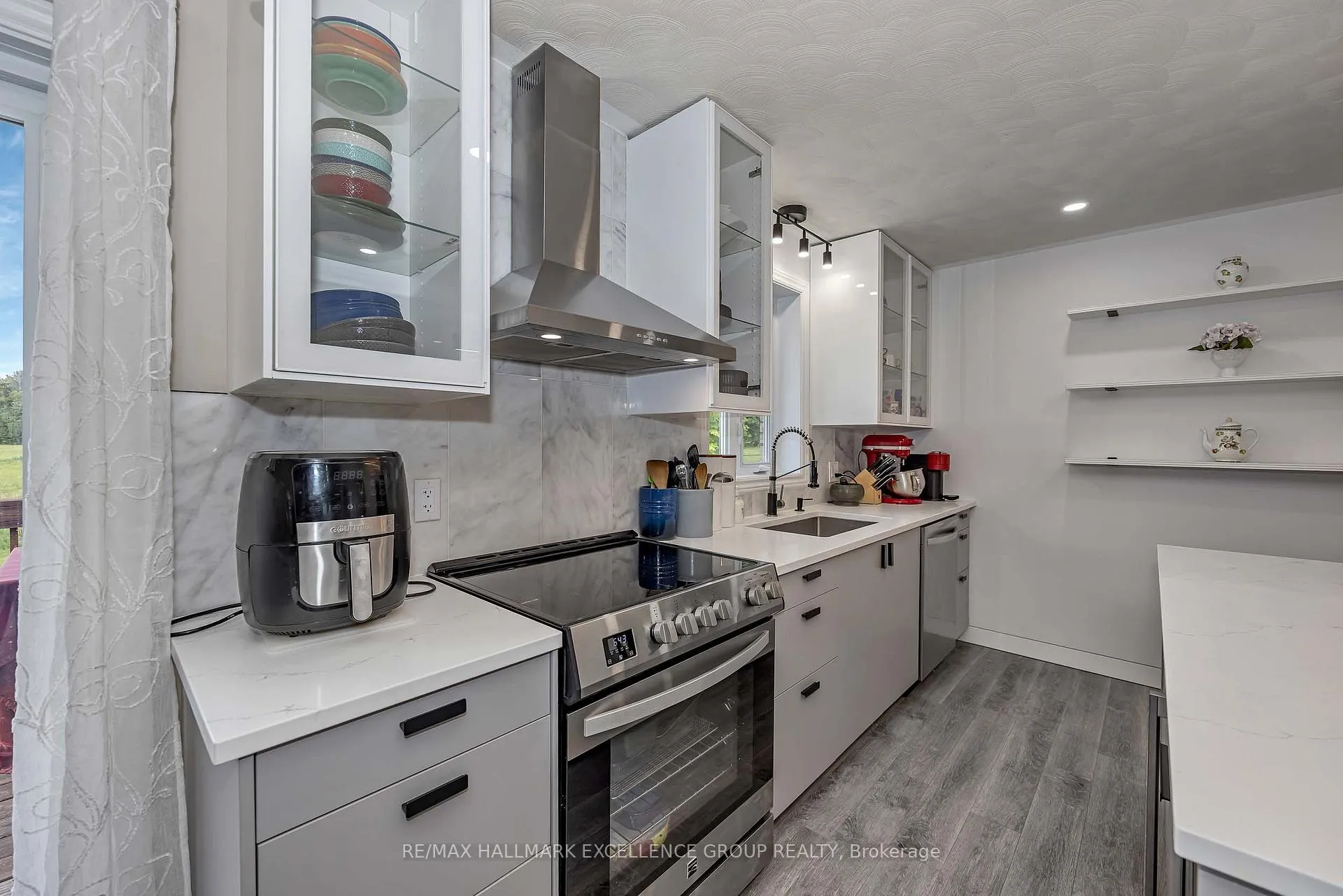 Photo 13 of 844 Principale Street, Casselman — HOMEH