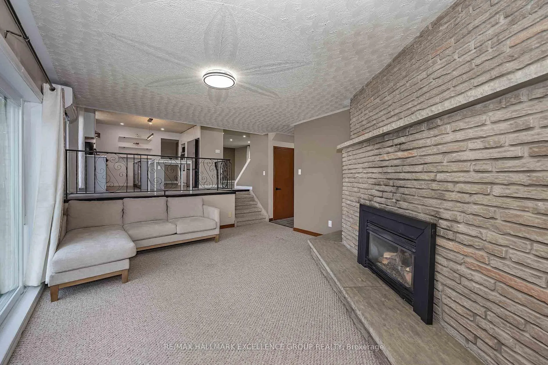 Photo 17 of 844 Principale Street, Casselman — HOMEH