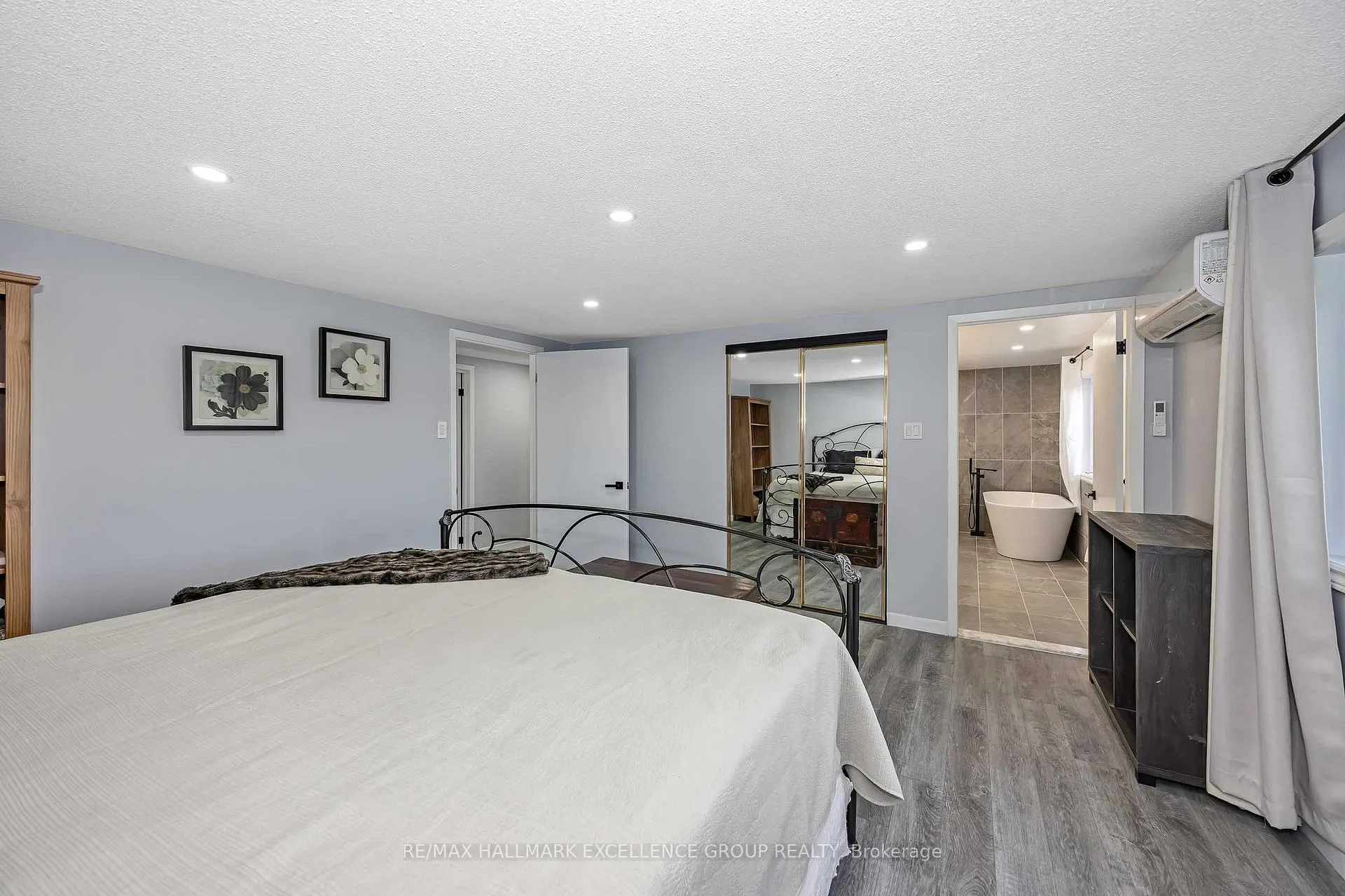 Photo 24 of 844 Principale Street, Casselman — HOMEH