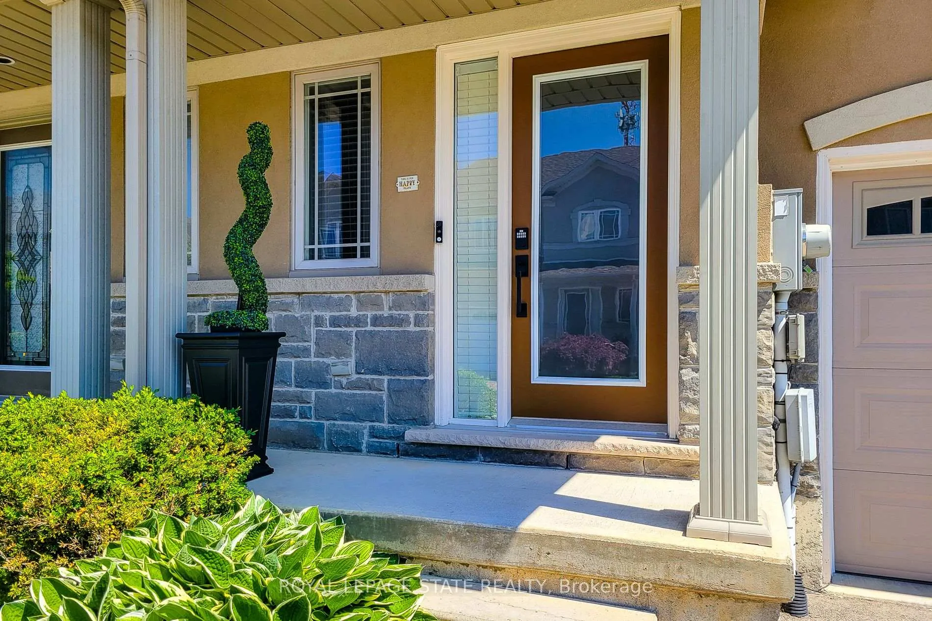 Photo 8 of Unit 4, 615 Rymal Road E, Hamilton, Butler — HOMEH