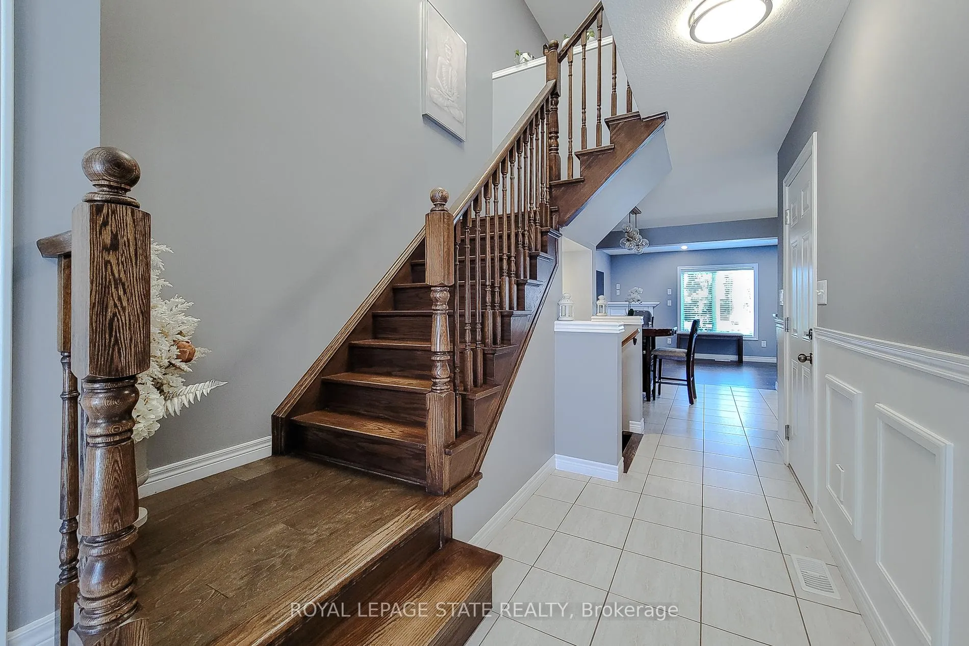 Photo 10 of Unit 4, 615 Rymal Road E, Hamilton, Butler — HOMEH