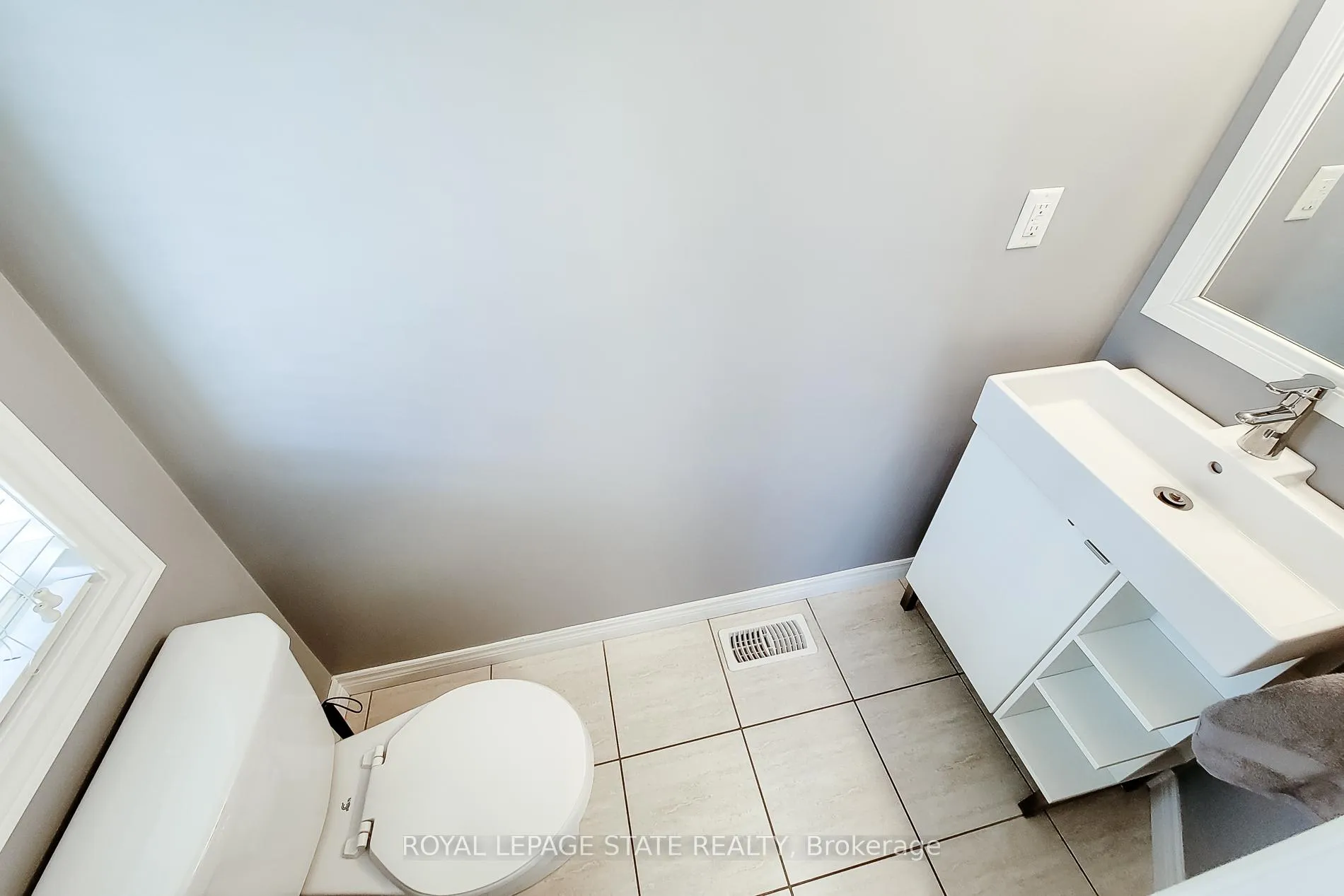Photo 22 of Unit 4, 615 Rymal Road E, Hamilton, Butler — HOMEH