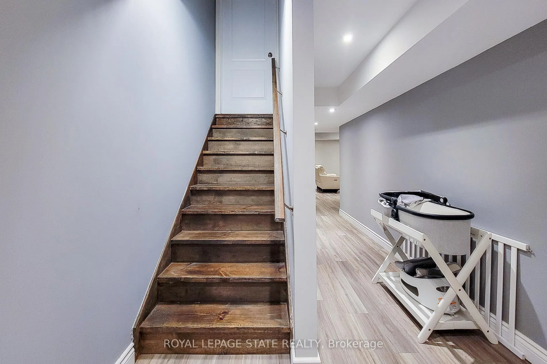 Photo 38 of Unit 4, 615 Rymal Road E, Hamilton, Butler — HOMEH