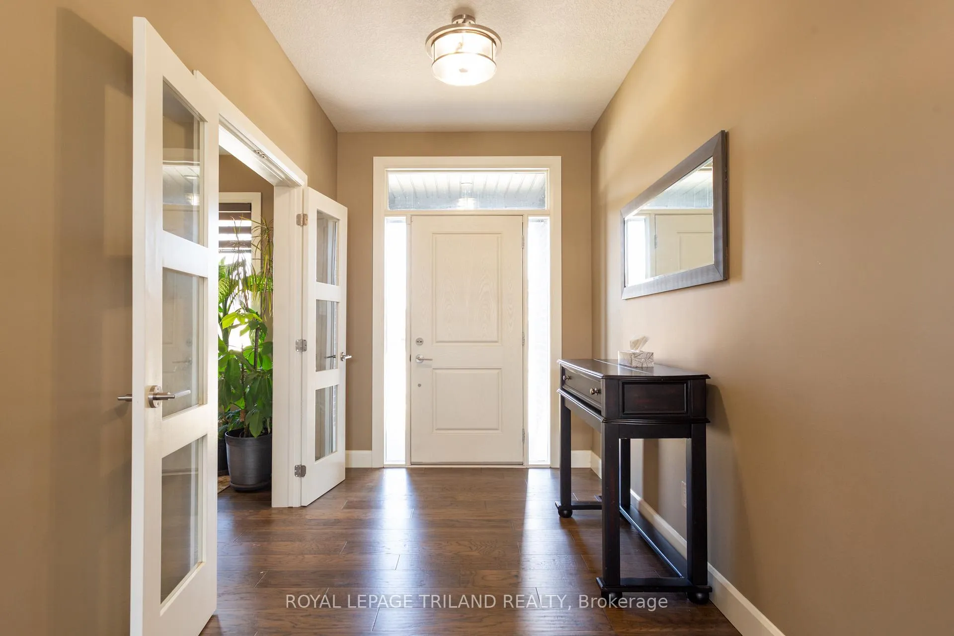 Photo 2 of 253 Boardwalk Way, Thames Centre, Dorchester — HOMEH