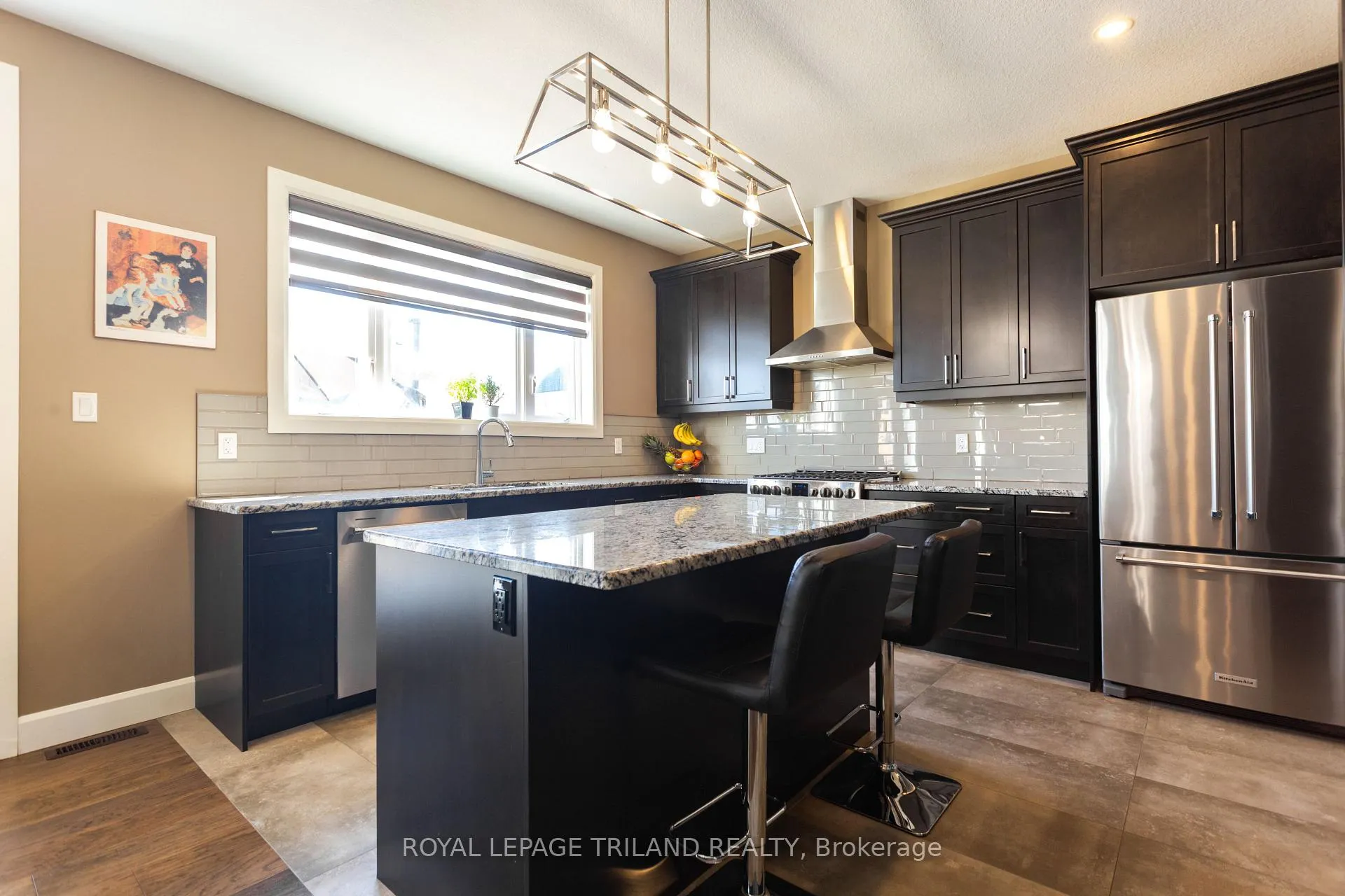Photo 8 of 253 Boardwalk Way, Thames Centre, Dorchester — HOMEH