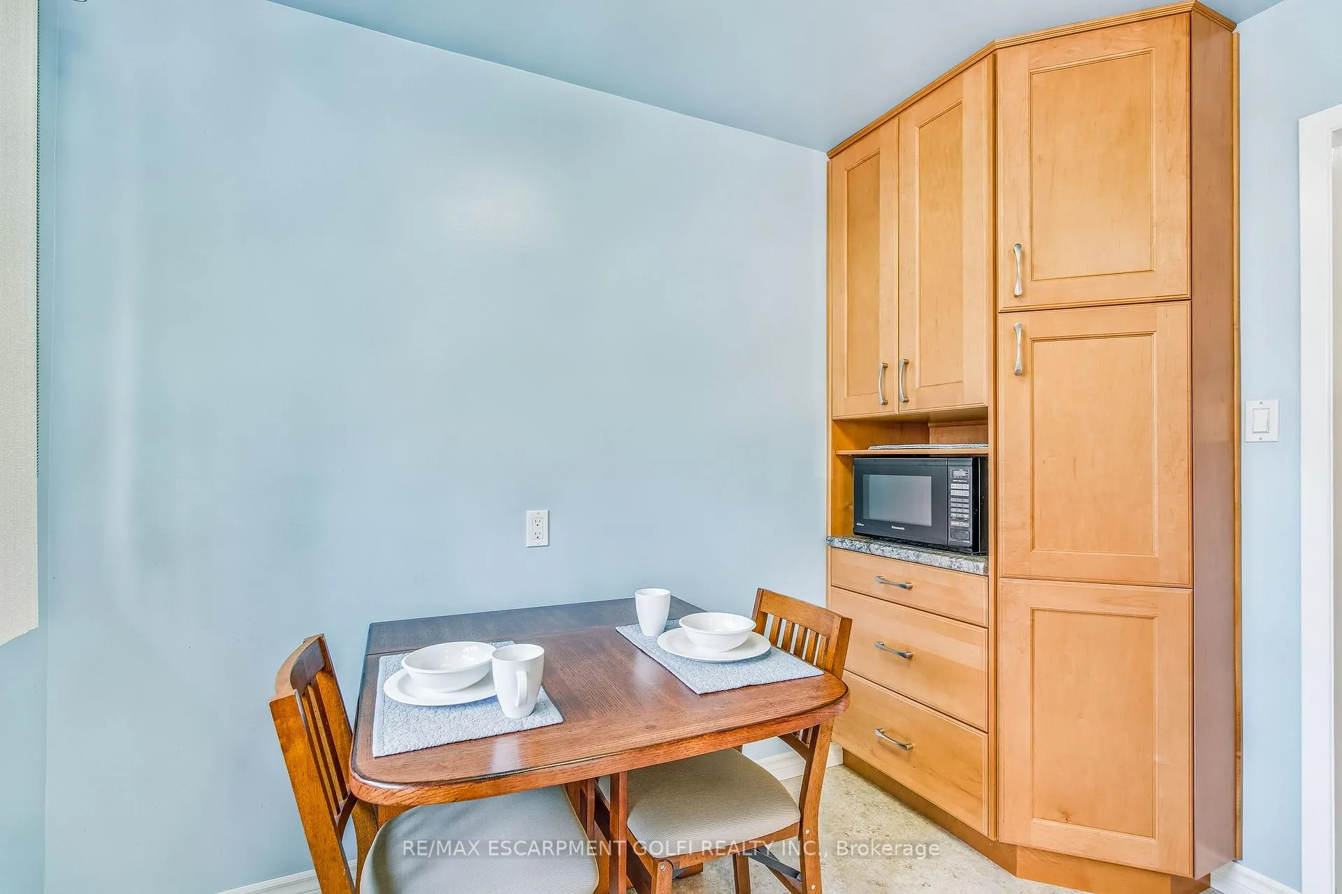Photo 12 of 146 Clifton Downs Road, Hamilton, Gilbert — HOMEH