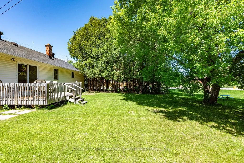 Photo 12 of 575 Elizabeth Street, Pembroke — HOMEH