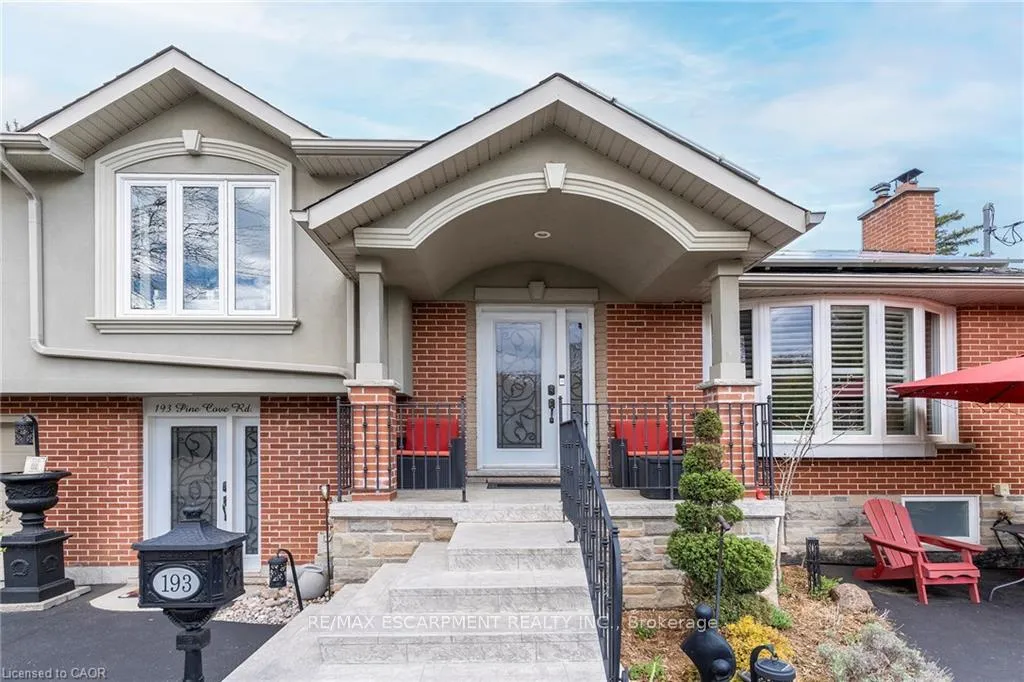 Photo 2 of 193 Pine Cove Road, Burlington, Roseland — HOMEH