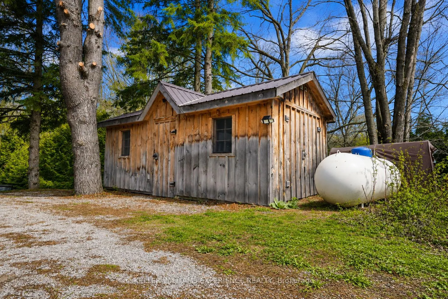 Photo 25 of 6 Slemish Avenue, Springwater, Phelpston — HOMEH