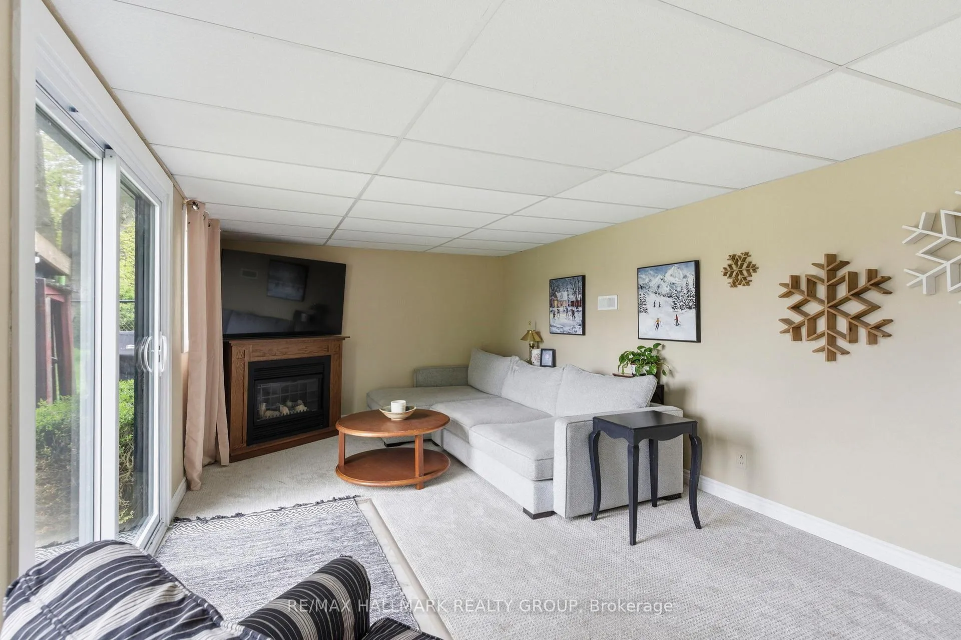 Photo 13 of 37 Brookview Crescent, Brockville — HOMEH