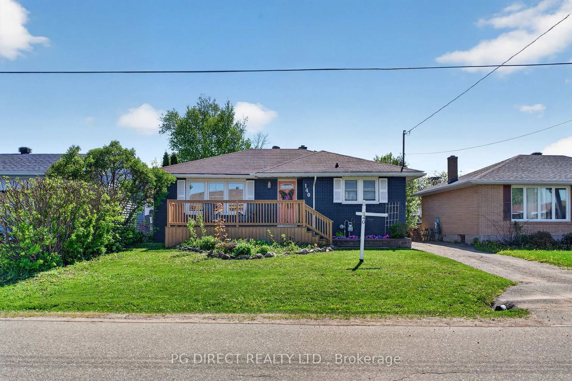 Photo 1 of 140 Blake Avenue, Sault Ste Marie — HOMEH